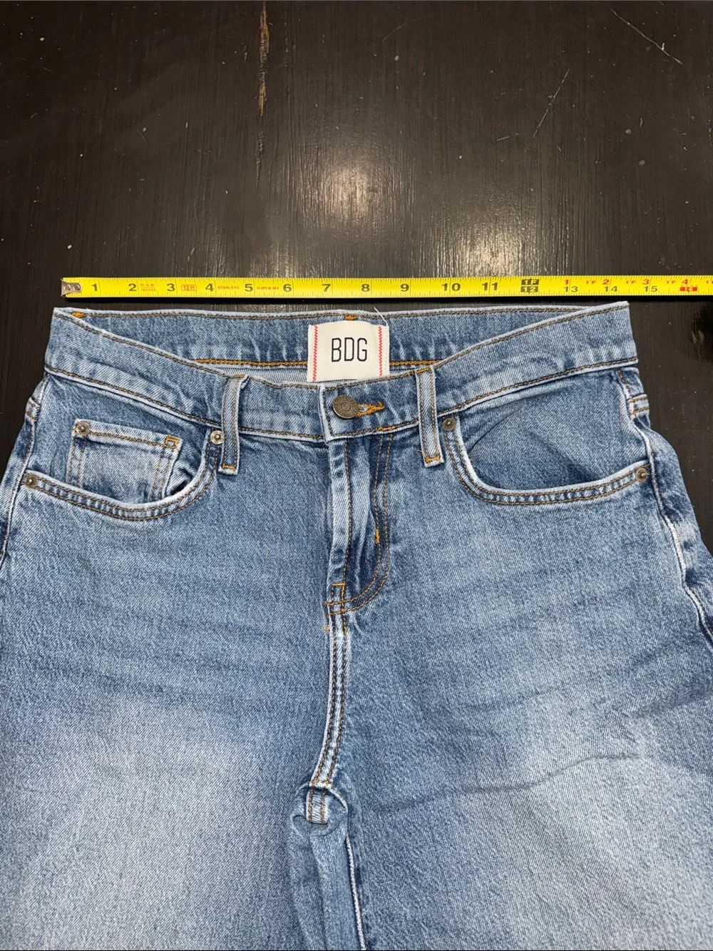 urban outfitters BDG joey mid rise wide leg jeans. size 26. great used condition - Picture 9 of 12